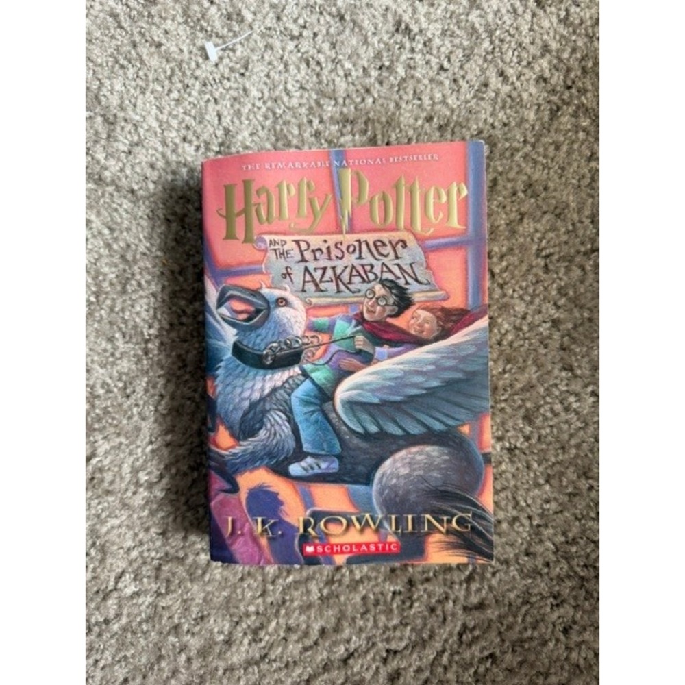 Harry Potter and the Prisoner of Azkaban J.K. Rowling Scholastic Paperback Book